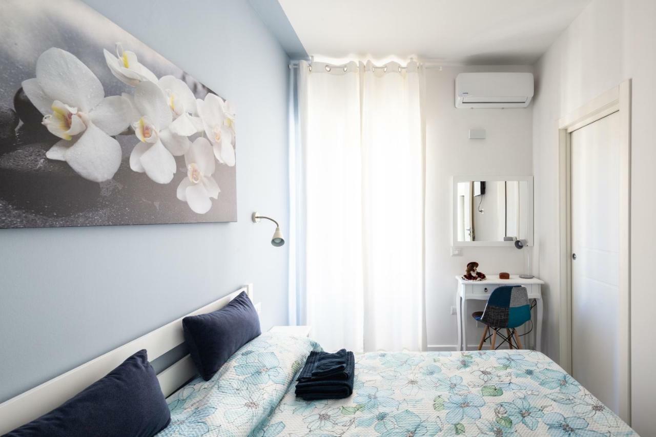 Castelvi Rooms Каляри Екстериор снимка